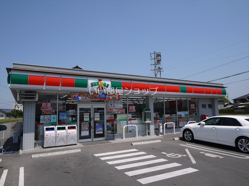 Convenience store. Thanks Konpira store up (convenience store) 1726m