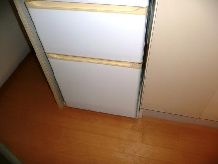 Other. 2-door refrigerator