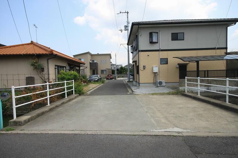 Other. And out of the car is wide bridge of is likely to width will depend.