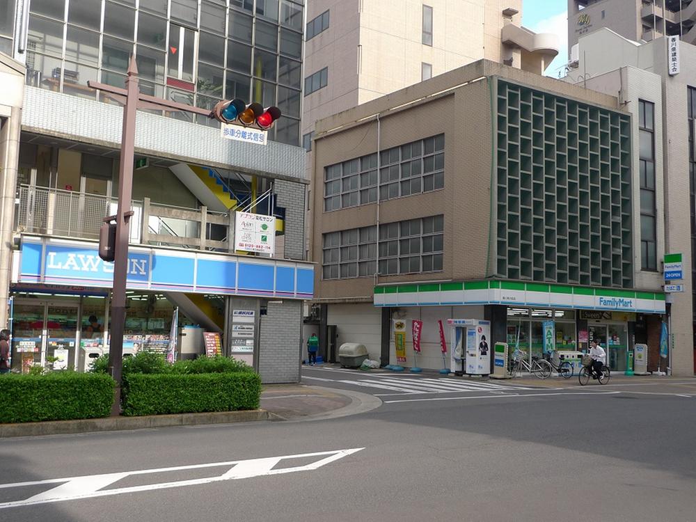 Convenience store. FamilyMart Kagawa prefectural government 120m before shop