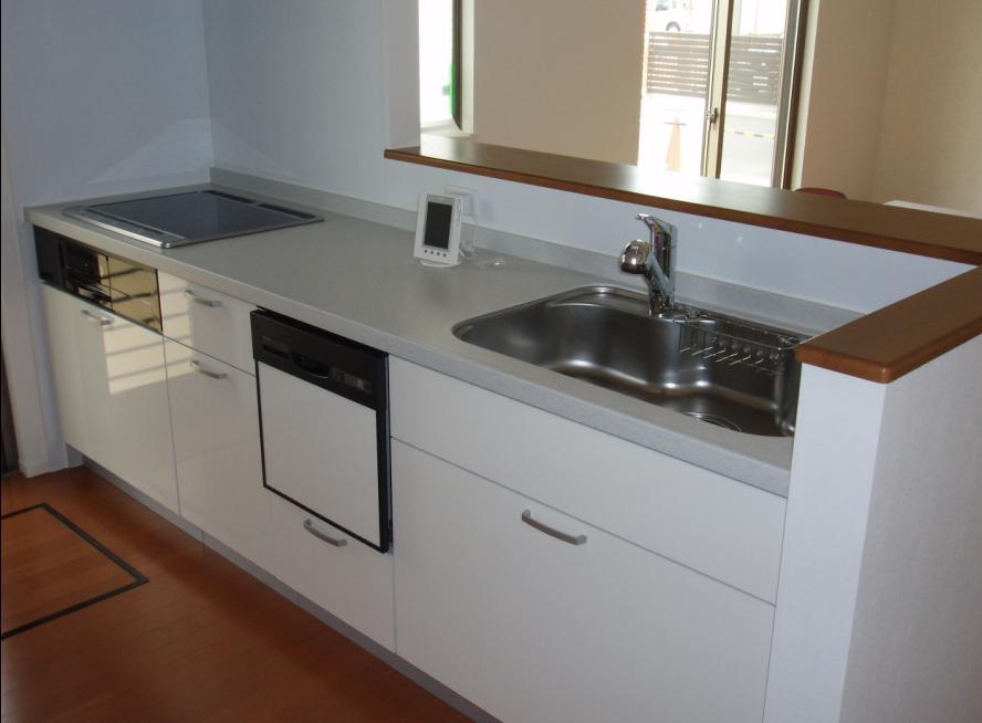 Kitchen. Room (May 2013) Shooting