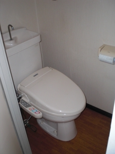 Toilet