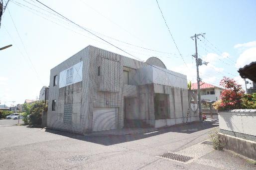 Local appearance photo. Design ・ High fire-resistant concrete housing