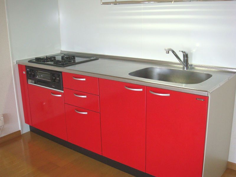 Kitchen. It is very cute red kitchen!