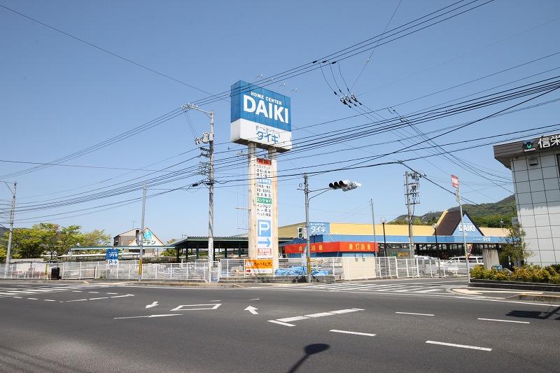 Other. Rokumanji Station is close to the Daiki