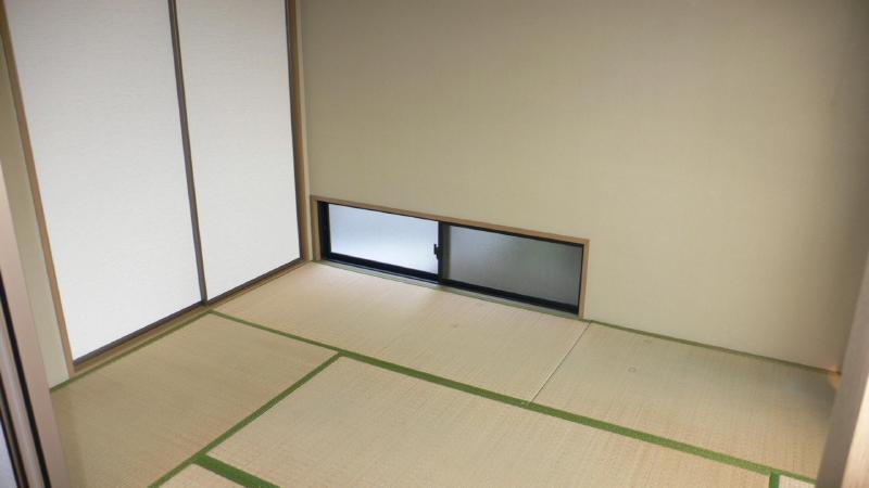 Other room space. A little small window Available in Japanese-style room