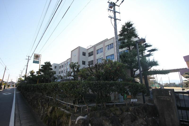 Other. City is Tachikawa Oka Elementary School. 