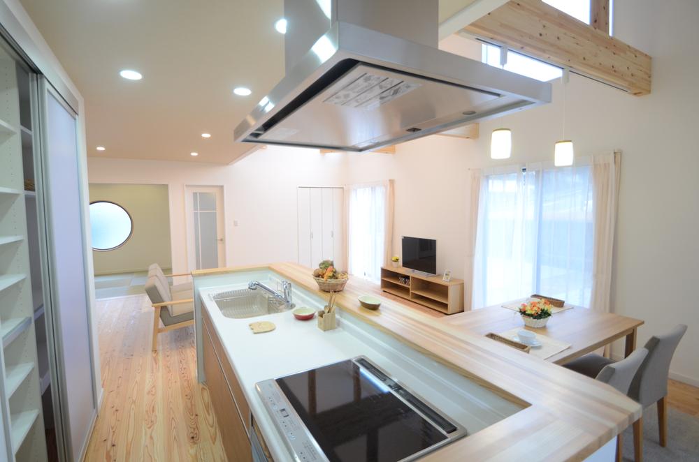 Kitchen. Indoor (February 2013) Shooting