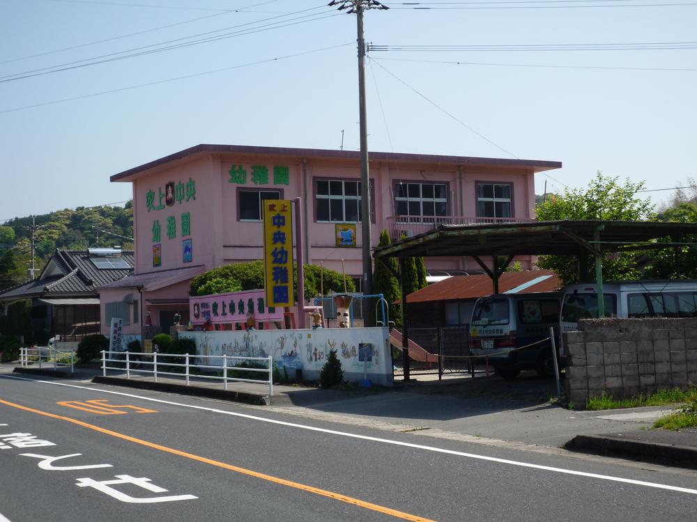 kindergarten ・ Nursery. Fukiage center kindergarten ・ 400m to the nursery
