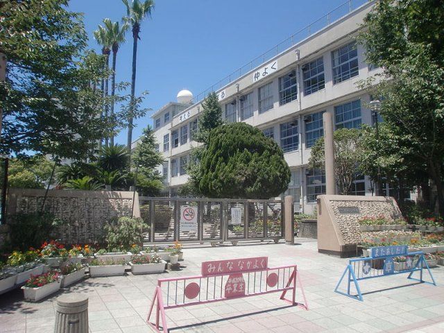 Primary school. Matsubara 246m up to elementary school (elementary school)