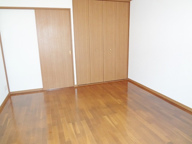 Living and room. The room spacious ☆