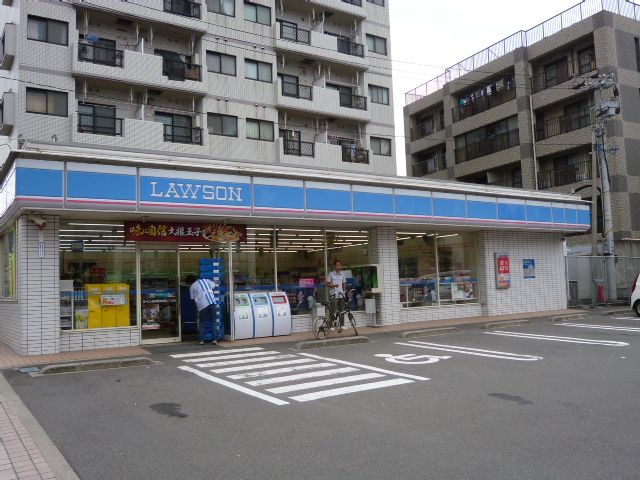 Convenience store. Lawson Kagoshima Somuta 2-chome up (convenience store) 240m