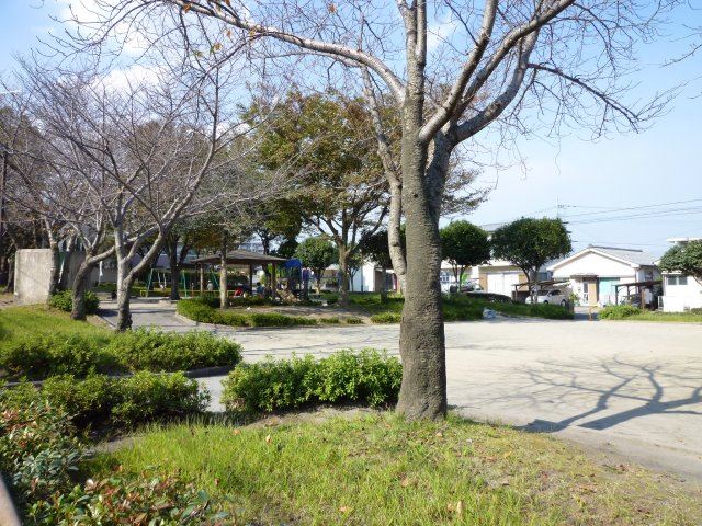 park. Sakuragaoka 5-chome park (park) up to 100m