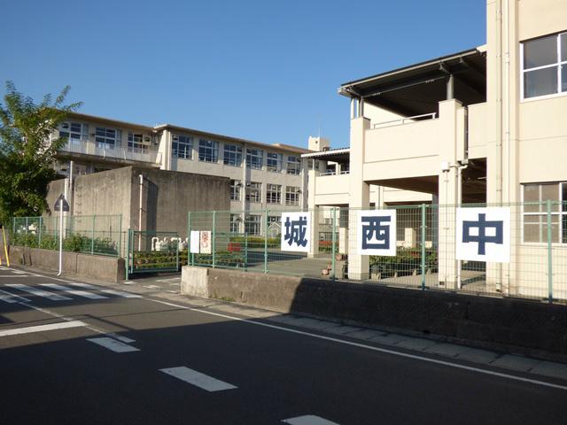 Other. Junior high school is Josai junior high school. 