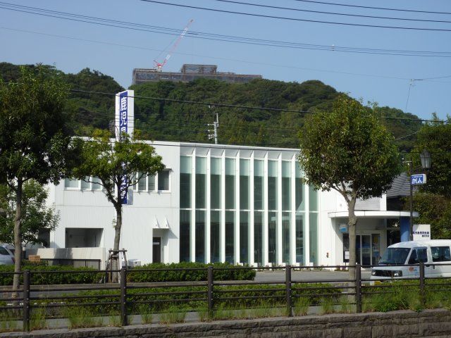 Bank. Kagoshimashin'yokinko Wakita 220m to the branch (Bank)