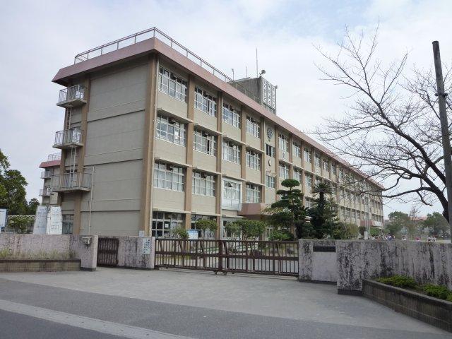 Primary school. Kagoshima City Hoshimine to Nishi Elementary School 401m