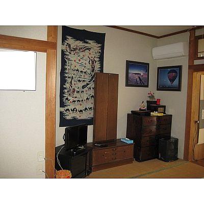 Non-living room. Each room is an 8-quires of Japanese-style room!