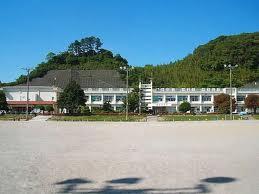 Primary school. 988m to Kirishima Municipal Kokubu Elementary School