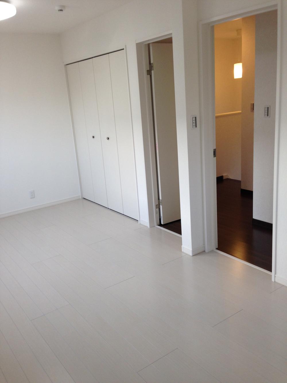 Other introspection. Children's room is unified with white.