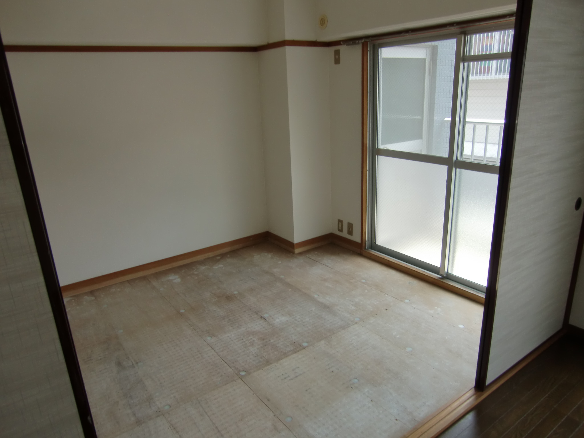 Other. Japanese-style room (it is a state in which remove the tatami)