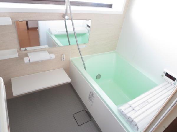 Living. System bus of new ☆ Made INAX ☆ Tub of color is refreshing green ☆ 