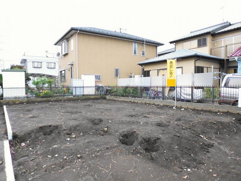 Local appearance photo. Local (10 May 2013) Shooting