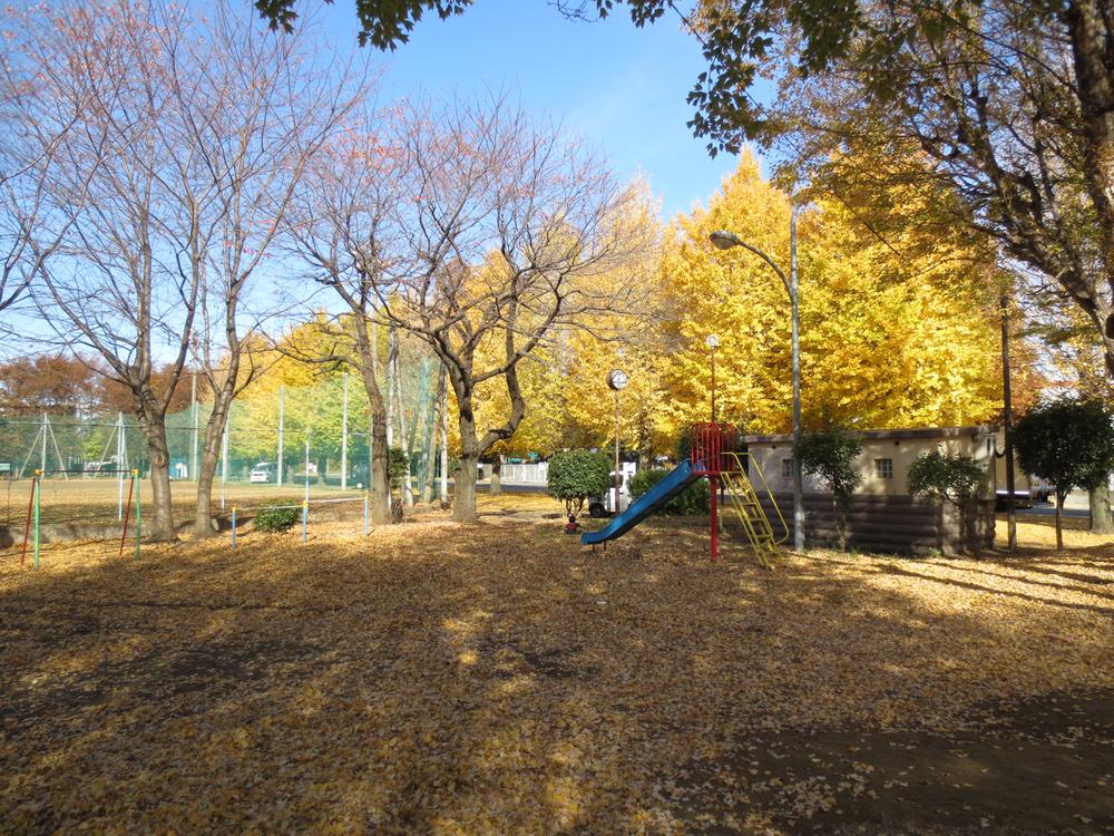 park. 377m to Nakatsu industrial park the second park