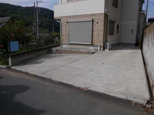 Parking lot