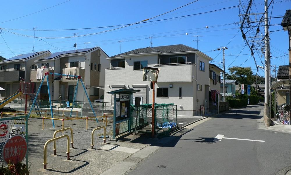 Local photos, including front road. Local (September 2013) Shooting