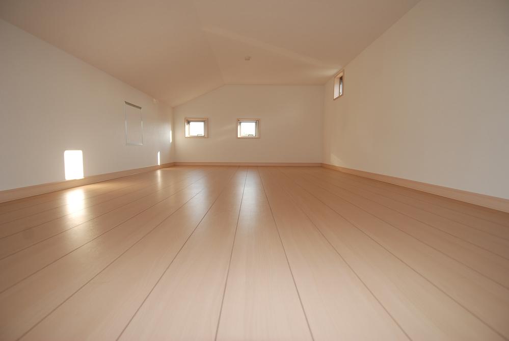 Receipt. Attic storage (October 2013) Shooting