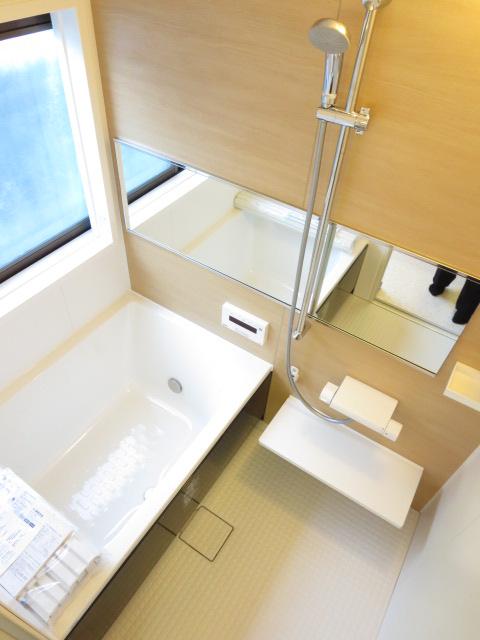 Bathroom. Bathroom, We established employs a unit bus from plastering finish things! Cleaning If easy hot water supply is automatic hot water beam ・ Reheating ・ It can warm a warm bath in cold and can plus hot water day