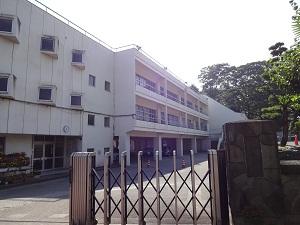 Primary school. 1620m walk 21 to Matsuda Municipal Matsuda elementary school-minute whole school children 482 people each grade class number 2 ~ 3 class 1 class 21 people ~ 34 people in fiscal 2012