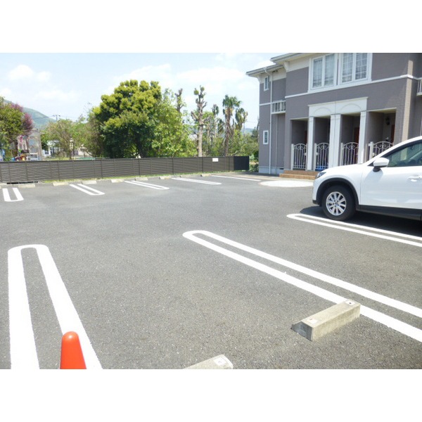 Parking lot