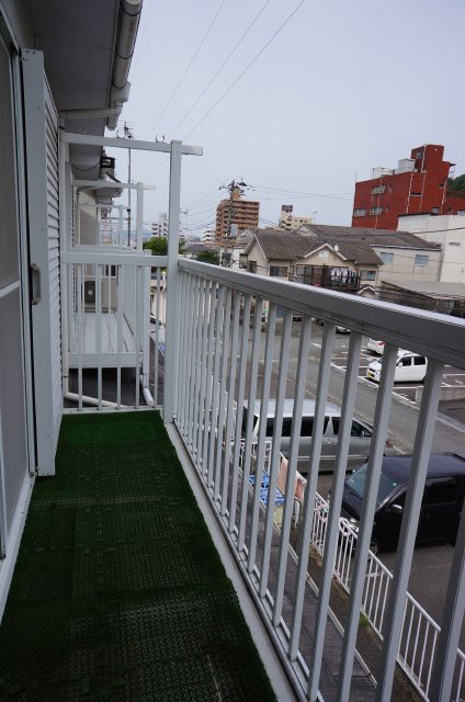 Balcony. Your laundry a breeze Hoseru!