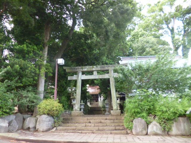 Other. Goro shrine. Here there is a bus stop. About 200m (8 May 2013) Shooting