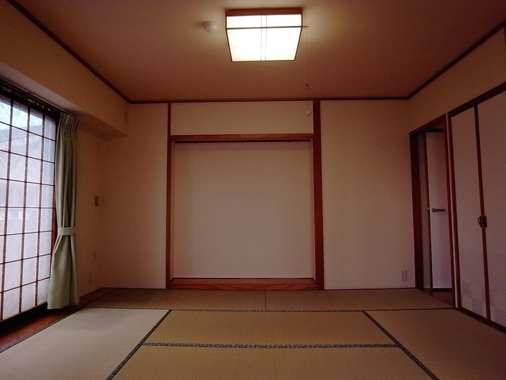 Non-living room. "Japanese-style"