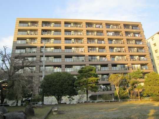 Local appearance photo. It is the appearance of from the south.  2013 February shooting