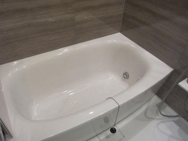 Bathroom. Bathing rooms are as good as new. It also is equipped with bathroom dryer.