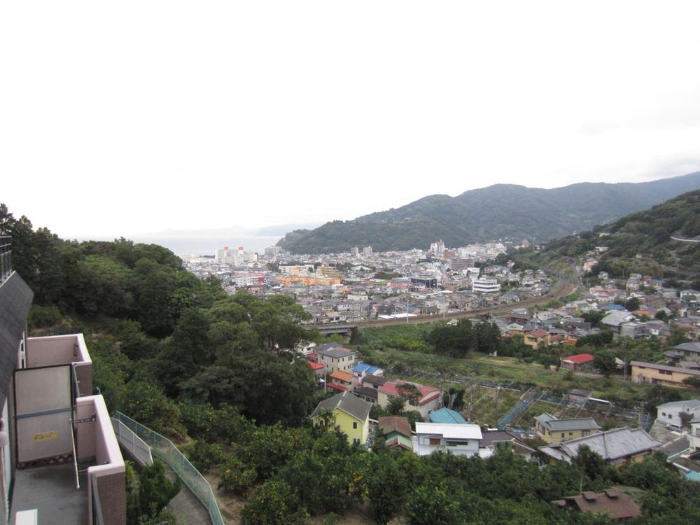 View photos from the dwelling unit