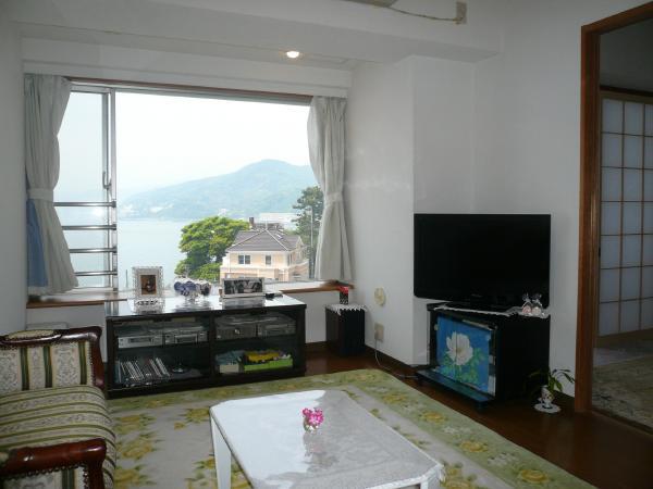 Living. Indoor (June 2012) shooting