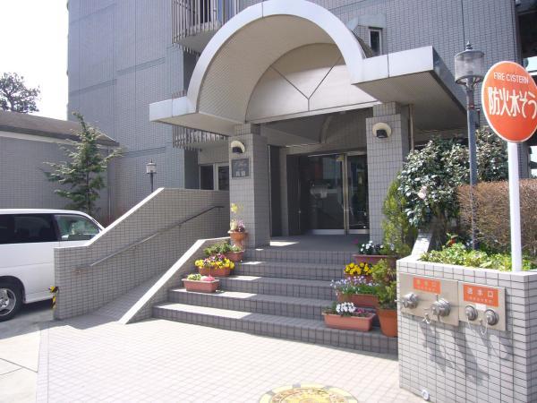 Entrance. Mansion is the entrance.