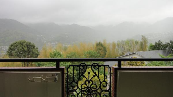 View photos from the dwelling unit. View from the site (August 2012) shooting