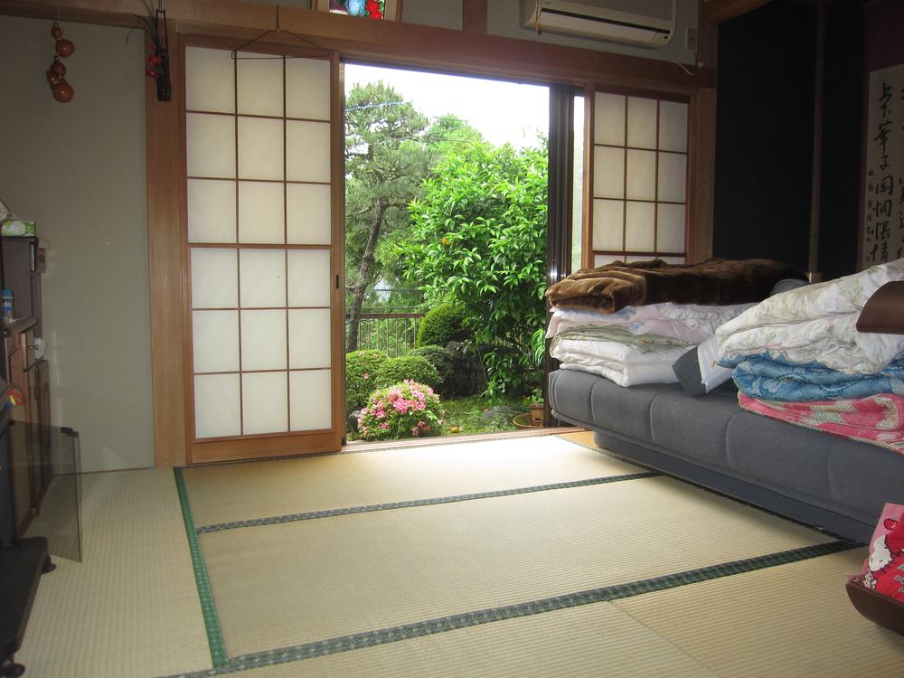 Non-living room