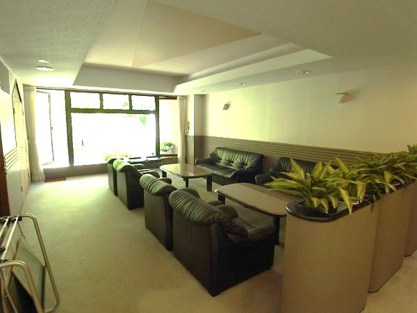 lobby. And enter the entrance there is a lounge shared space