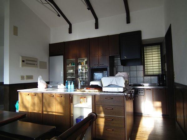 Kitchen. Kitchen with a heavy flavor.