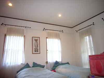 Non-living room. About a 11-mat of Western-style. The surrounding environment is very quiet