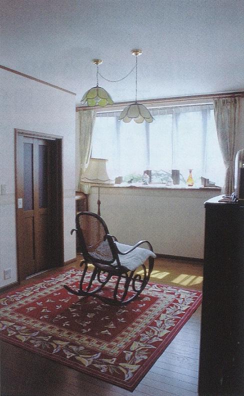 Other introspection. 2nd floor elevator hall, It is your as a family room