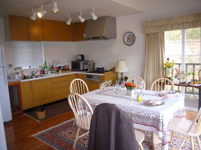 Kitchen. Second floor bright dining kitchen