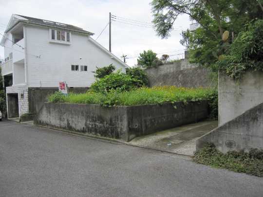 Local land photo. It is a site area 44.97 square meters. 
