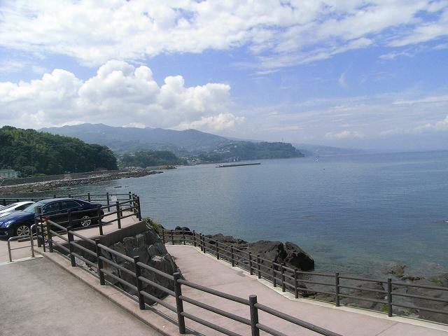 Streets around. It will go walk to the 1000m coast to coast